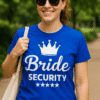 1. Női "Bride Security" feliratos kék póló, esküvői biztonsági ruházat.