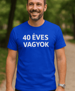 40 év festa ereklye felirat, egy férfi kék pólón, kertben, boldog születésnapi meglepetés.