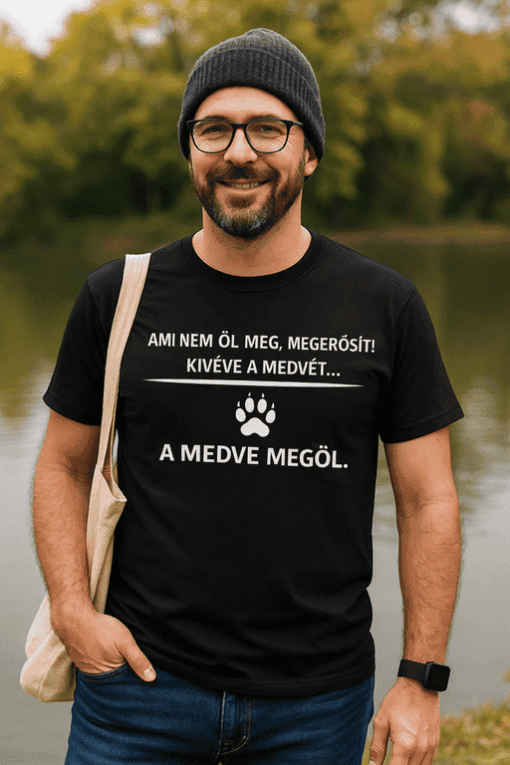 Állati karkötő, jegy, medve, természet, kirándulás, outdoor, divat, fényképezés, szabadidő, túrázás.
