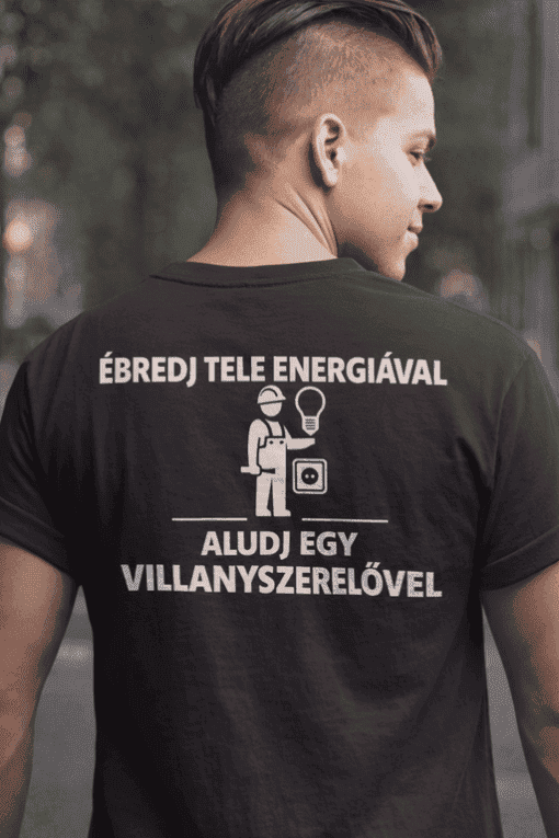 Elektromos energia feliratos fekete póló, humoros T-shirt férfiaknak, elektromos szerelőknek.
