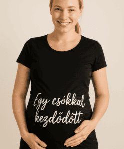 Biztonságos terhességi póló, kismama póló, "Egy csokkal kezdődött" felirattal, kényelmes viselet vár.