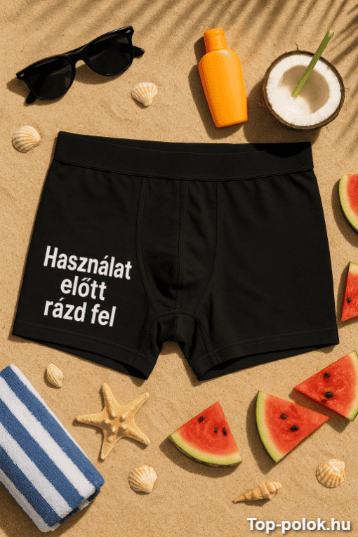 Napszemüveg, naptej és strandtörölköző a nyári fürdőruházat kiegészítőihez.