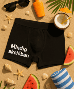 Napszemüveg, naptej és nyári dekoráció a strandoláshoz, vízparti hangulat.