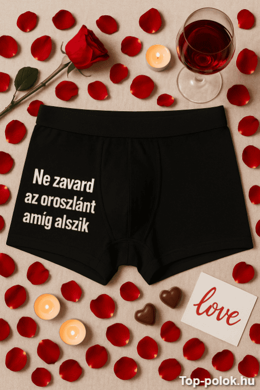 Csokoládé szív és romantikus hangulat, szerelmes ajándék ötlet.