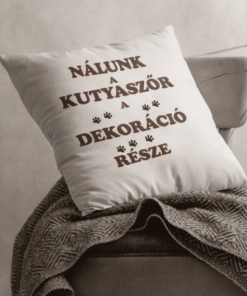 Vicces párna kutyaszőr dekoráció