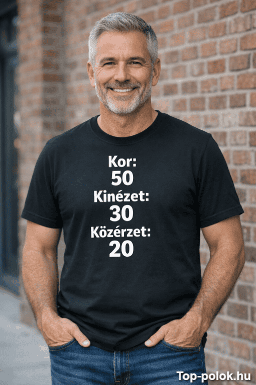 Időskor, életmód, egészség, boldogság, férfi, mosoly, fekete póló, városi környezet, szürke haj, jók.