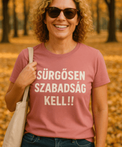 Vészhelyzeti szabadság felirat női táskás nővel őszi parkban.