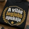 Apa póló, A világ legjobb apukája felirattal, retro kitűző stílusú dizájnnal